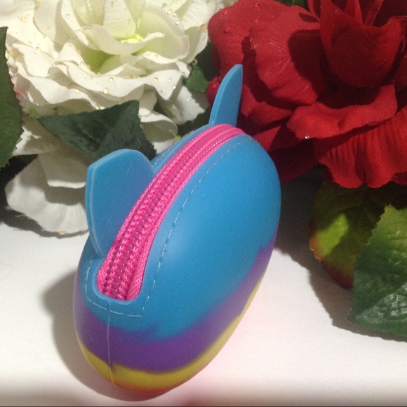 NWOT Silicone Coin Purse Cat Face with Ears - Picture 4 of 10